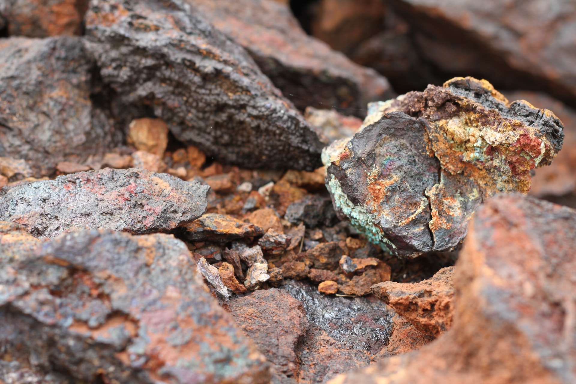 Minerals-Mining-paul-alain-hunt-na_unsplash