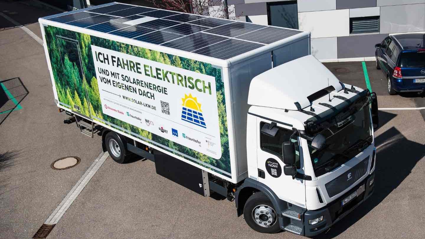 Greentech Fraunhofer ISE Solar PV E-LKW IAA
